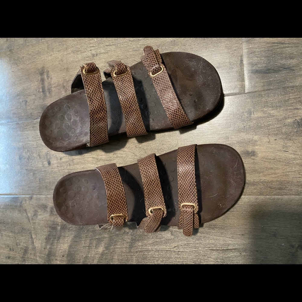 Vionic sandals